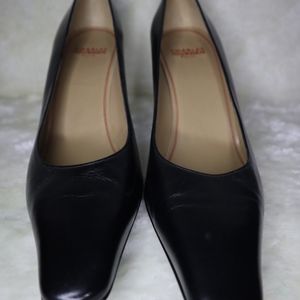 Charles Jourdan Heels